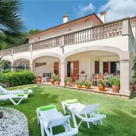 House In Platja D'alcudia